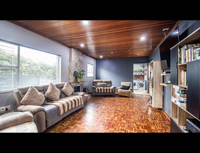 4 BEDROOM HOUSE FOR SALE IN VERWOERDPARK